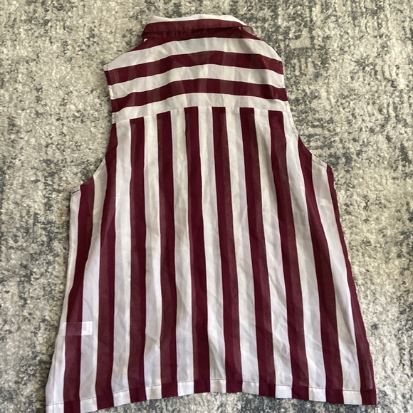 *MOVING SALE* Collared striped sheer tank blouse - Picture 2 of 4